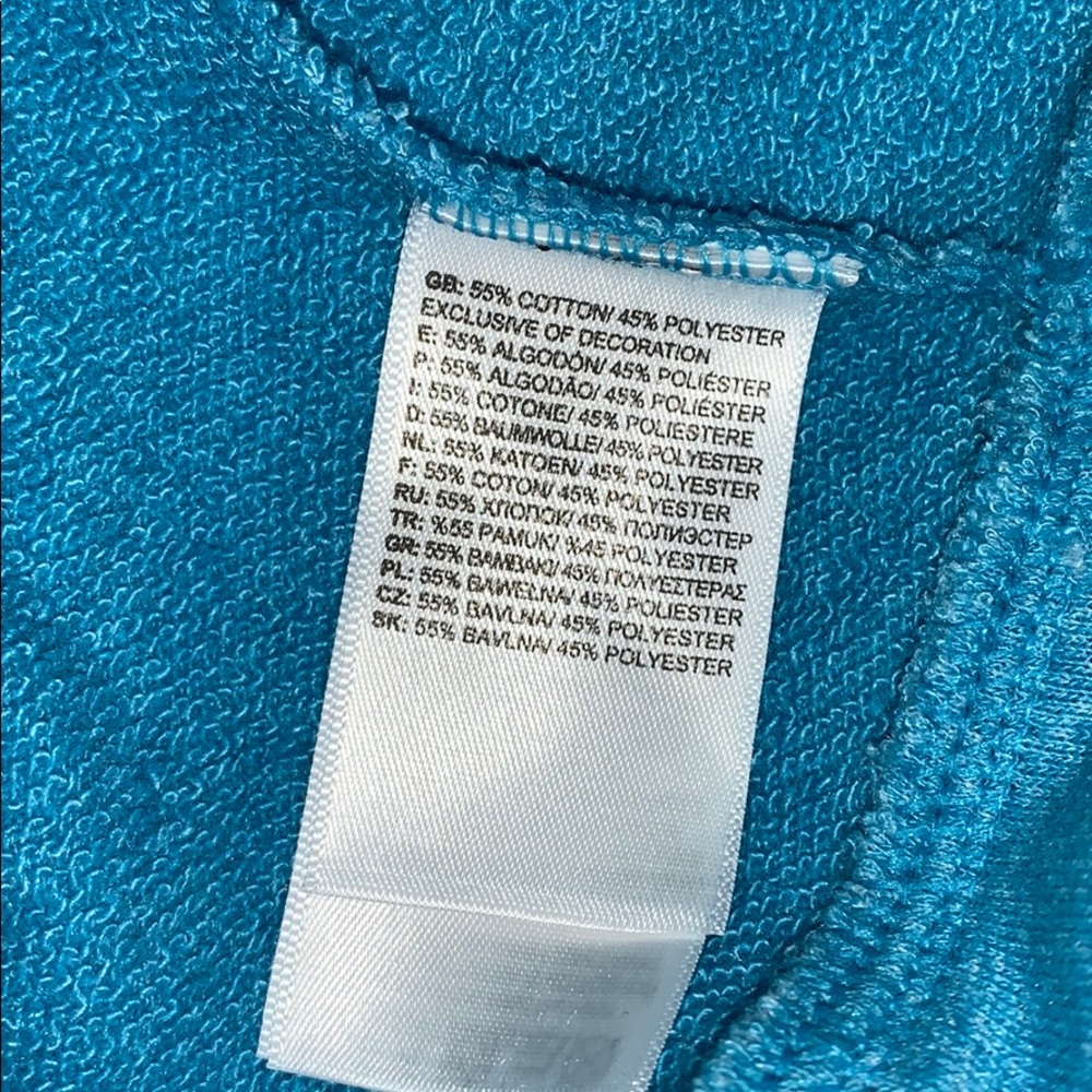 The North Face Recycled Materials Pullover Hoodie - Picture 4 of 9